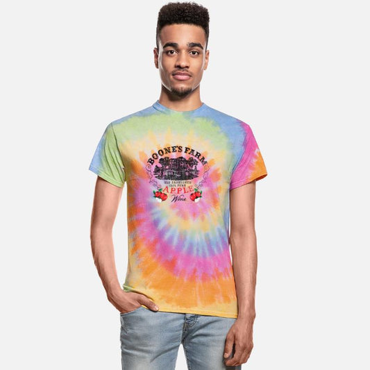 BOONE S FARM APPLE WINE 1961 VINTAGE