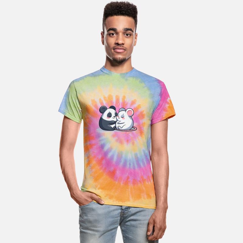 Cuddling Panda And Mouse In Love