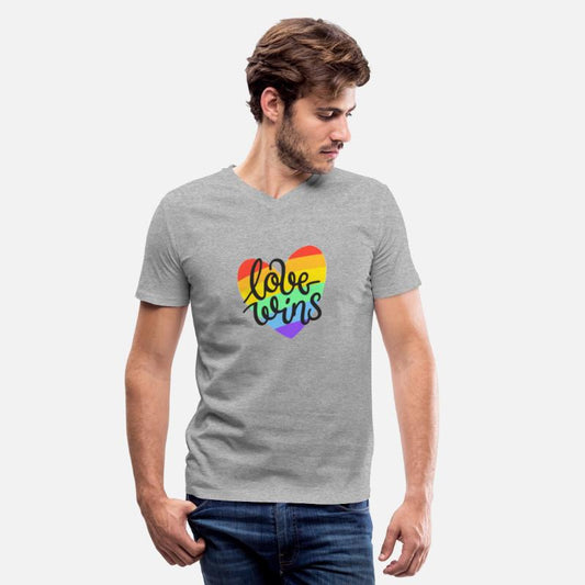 Love Wins LGBT Pride Rainbow Heart CSD T-Shirt Tee