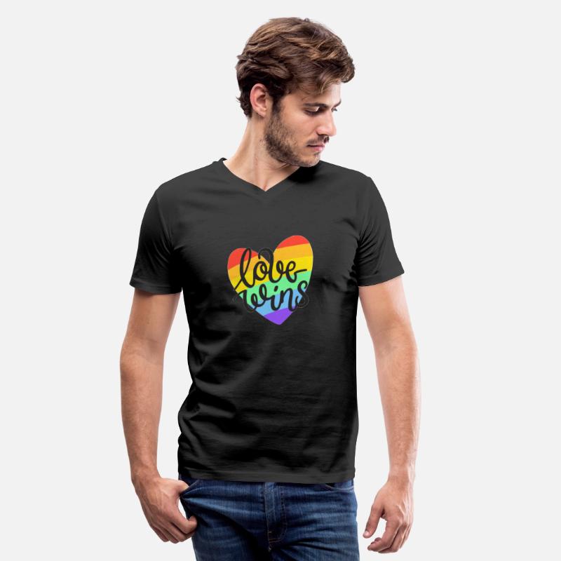 Love Wins LGBT Pride Rainbow Heart CSD T-Shirt Tee