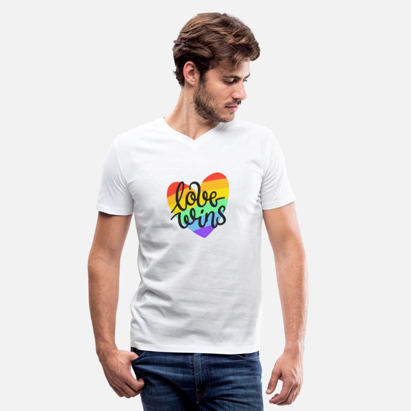 Love Wins LGBT Pride Rainbow Heart CSD T-Shirt Tee