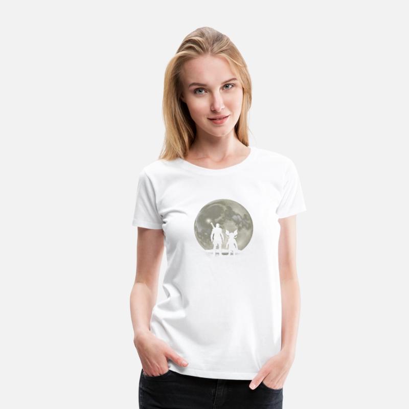 Lunar Bounty Hunter Art T-Shirt