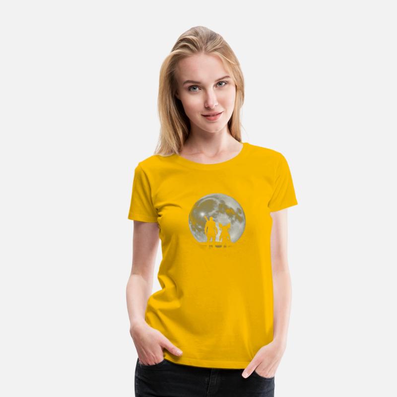 Lunar Bounty Hunter Art T-Shirt