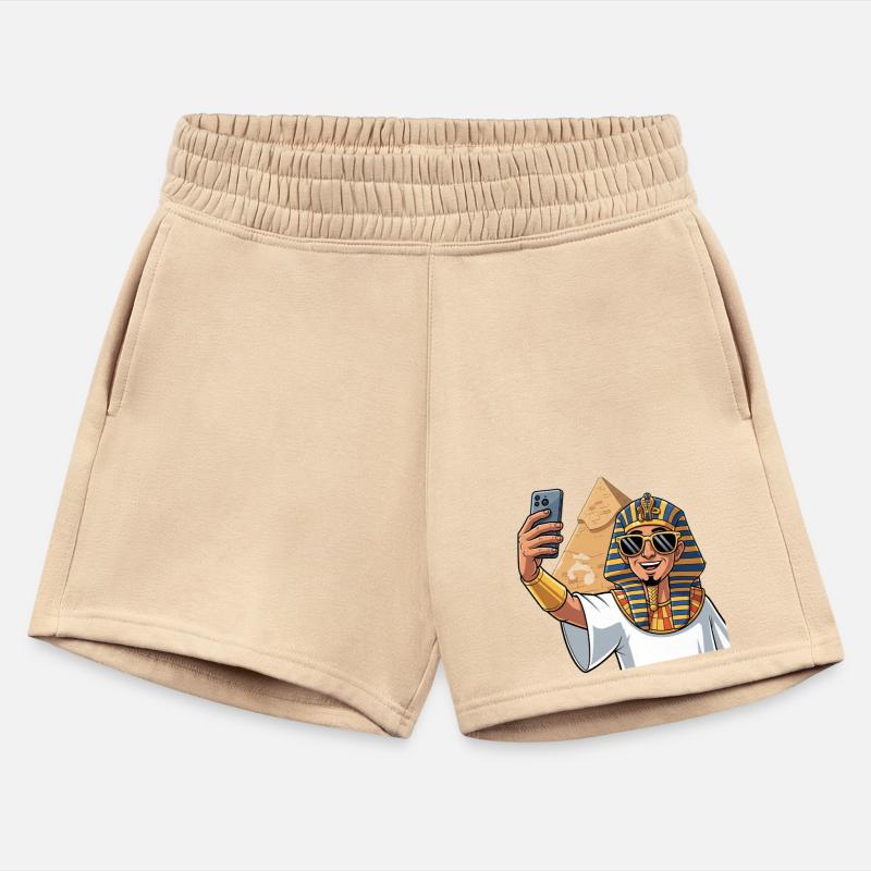 Modern Pharaoh Selfie