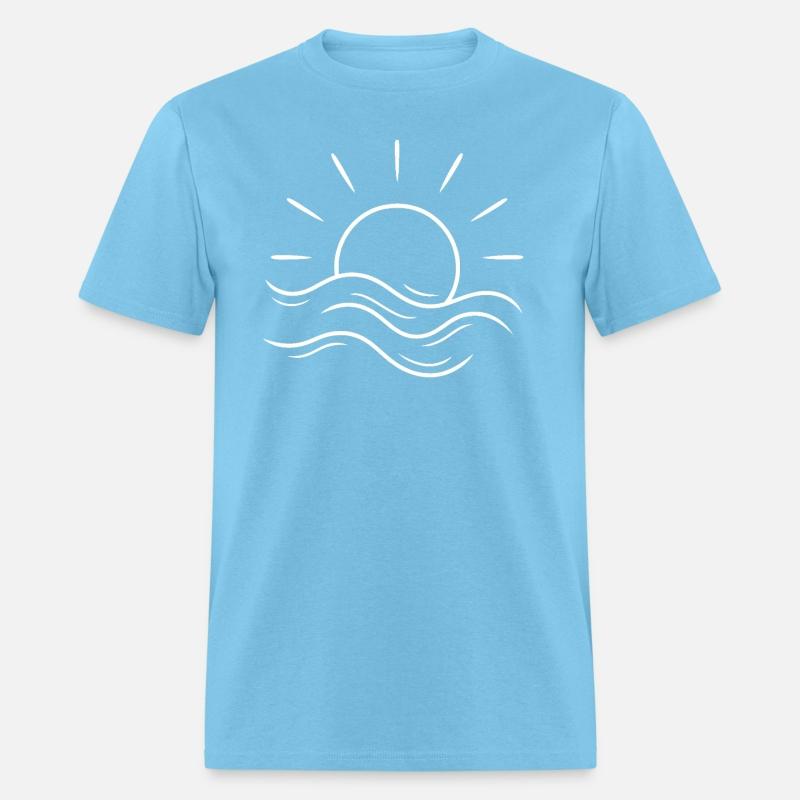 Serene Sunrise Over the Ocean Waves