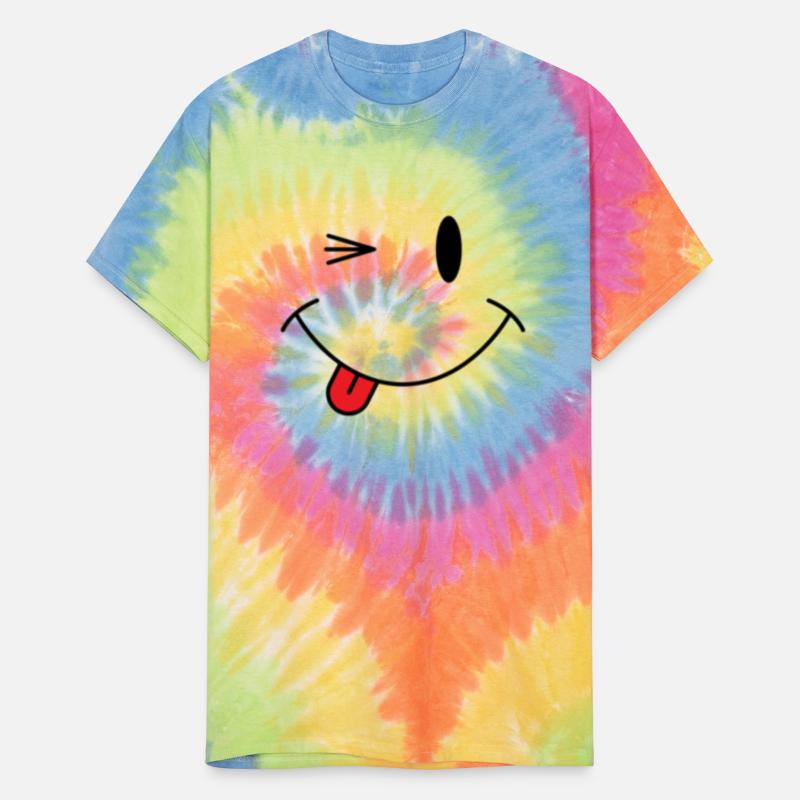 smile wink tongue out